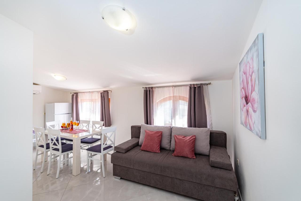 Villa Tome Donje Rastane Bagian luar foto